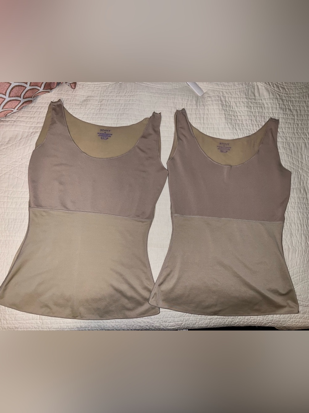 TWO SPANX Two-Tone Scoop Neck Shaping Tank Top - Taupe Blend